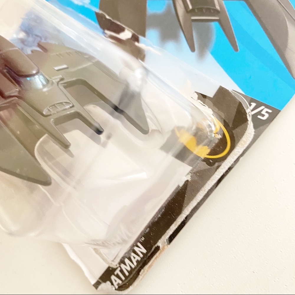 Hot Wheels - Batman The Animated Series DC 1/5 Batman Batplane 56/250 - Picture 3 of 5